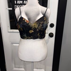Princess Polly Floral Black Crop Top size 0
